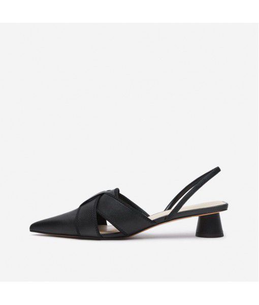 New European and American Roman shoes in spring and summer 2020 with crisscross head and decorative pointed middle heel black single shoes for women