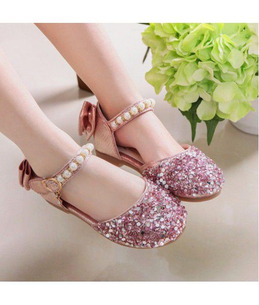 Girls Princess Shoes 2020 spring new soft bottom sandals wholesale Korean crystal shoes girls Doudou shoes children's leather shoes
