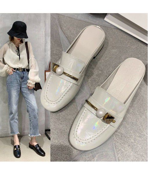 Leather sandals, summer flat bottom, Baotou and half slippers, women's wear fashion, 2020 new summer thick heel and half toed Loafers