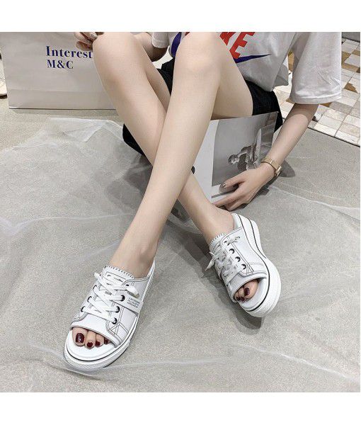 Women's sandals with thick soles, new style of muffin soles, leather shoes for women in 2020 summer
