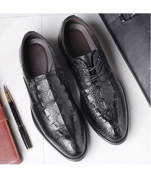 2020 new business casual leather shoes Han version crocodile pattern young men's leather breathable set foot shoes for men