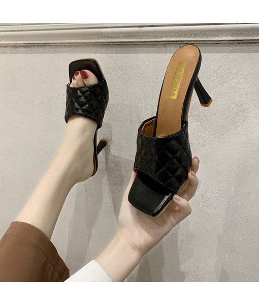 Slippers 2020 summer new high heels, thin heels, open toes, 1-line rhombic women's shoes, fashionable personality, sandals for women