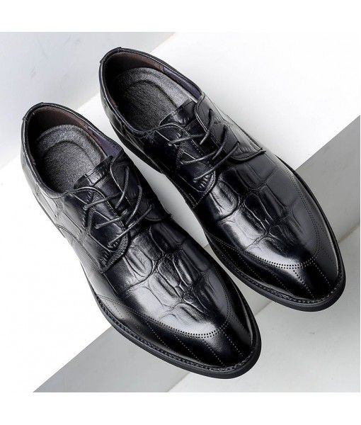2020 new business dress leather shoes British trend men's shoes crocodile grain pointed leather shoes men's fashion wedding shoes