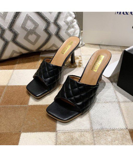 Slippers 2020 summer new high heels, thin heels, open toes, 1-line rhombic women's shoes, fashionable personality, sandals for women