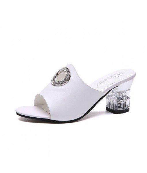 New high-heeled sandals in summer 2018 women's thick heels simple and versatile water drill fish mouth open toe small fresh slippers foreign trade