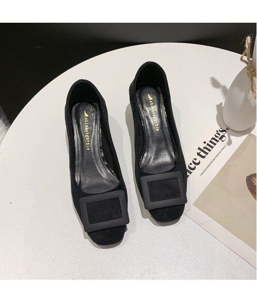 British style coarse single shoes women's new spring 2020 shallow middle heel fashion women's shoes