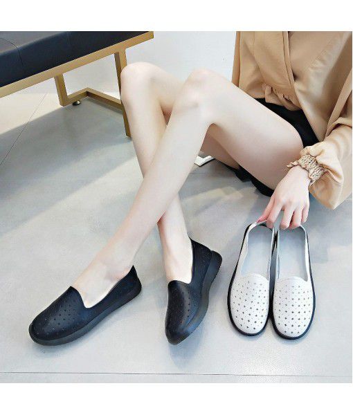 Welfare soft sole, soft surface, flat sole, mother's shoes, women's 2020 summer new hollow leisure leather single shoes, women's shoes