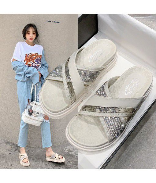 Cool slippers for women wear fashionable thick soled 2020 summer new net red versatile water drill casual women's shoes