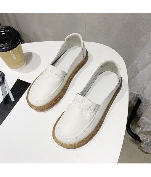 Leather single shoes 2020 summer new soft bottom soft surface nurse shoes shallow mouth Lefu shoes manufacturers wholesale group buying women's shoes