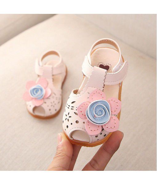 2019 summer new soft bottom fish mouth Baby Toddler sandals girls Korean fashion flower antiskid sandals