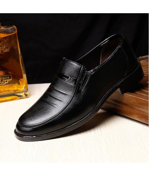 2020 spring new men's business leather shoes formal men's shoes supermarket promotion shoes leisure soft bottom floor stand shoes