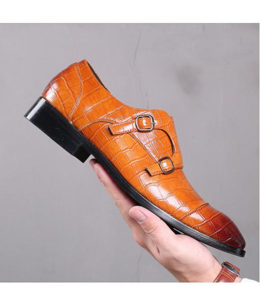 New oversized leather shoes for men in spring and autumn of 2020