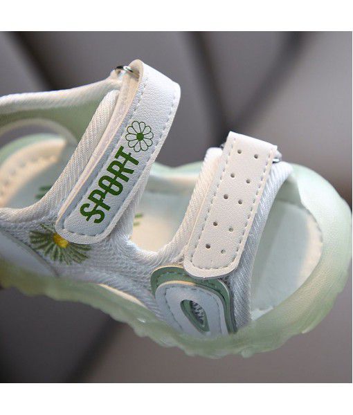 Children's sandals 2020 new summer popular Little Daisy children's beach shoes jelly soft bottom student sports shoes