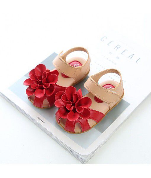2018 new children's shoes girls' soft bottom Korean flower lady Princess sandals Baotou sandals are popular
