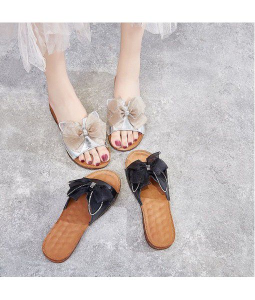 Cool slippers for women in summer wear 2020 new type of tendon soft sole fashion super fire bow Beach Women's shoes trend
