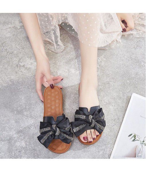 Leather sandals for women wear a new type of ribbon bow casual flat bottom beach thong in 2020 summer